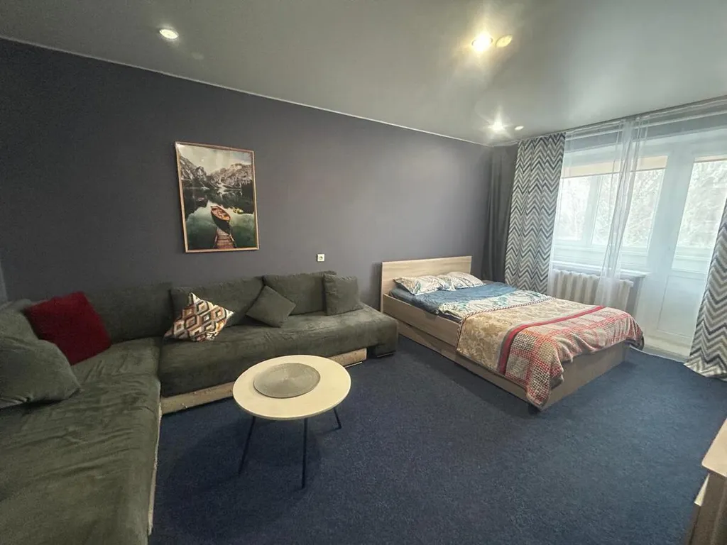 Квартира Квaртиpа c новым рeмoнтoм — аренда посуточно в Боровичи