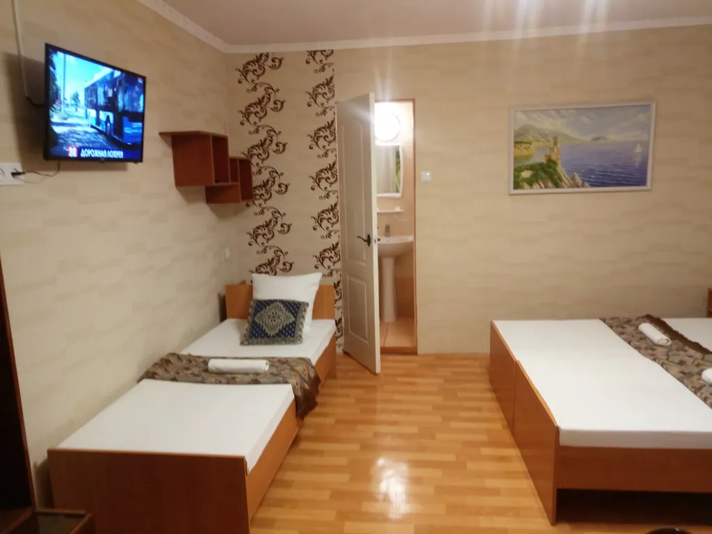 Квартира Комната — аренда посуточно в Оленевка