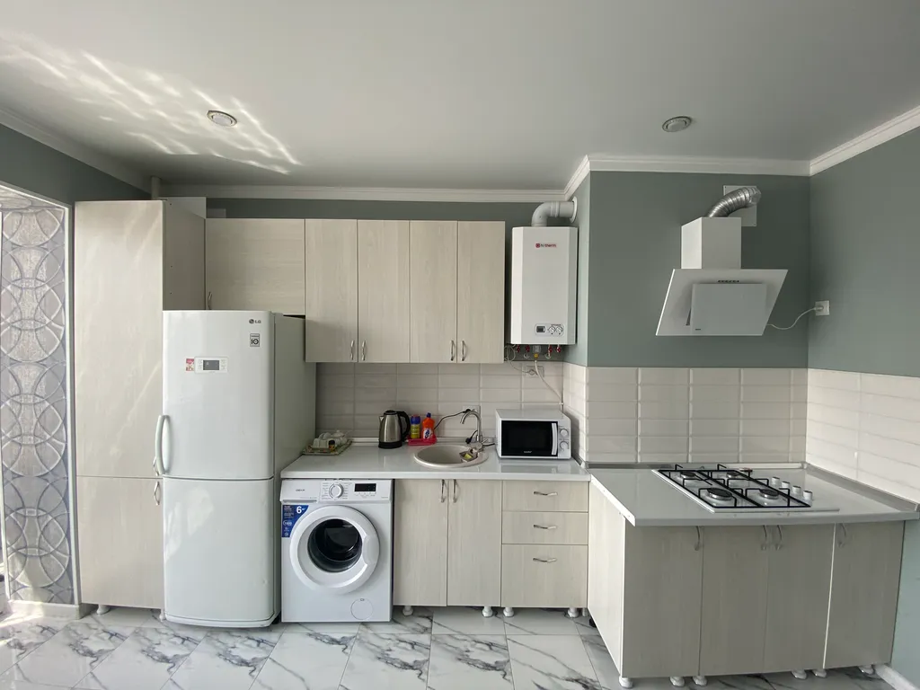 Просторная квартира в новостройке на горной