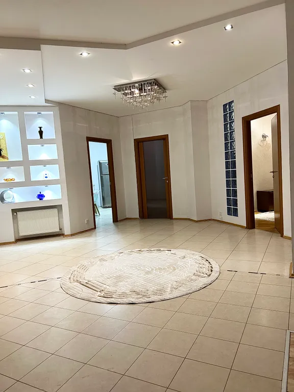 3 спальни, уютная большая квартира — аренда посуточно в Баку