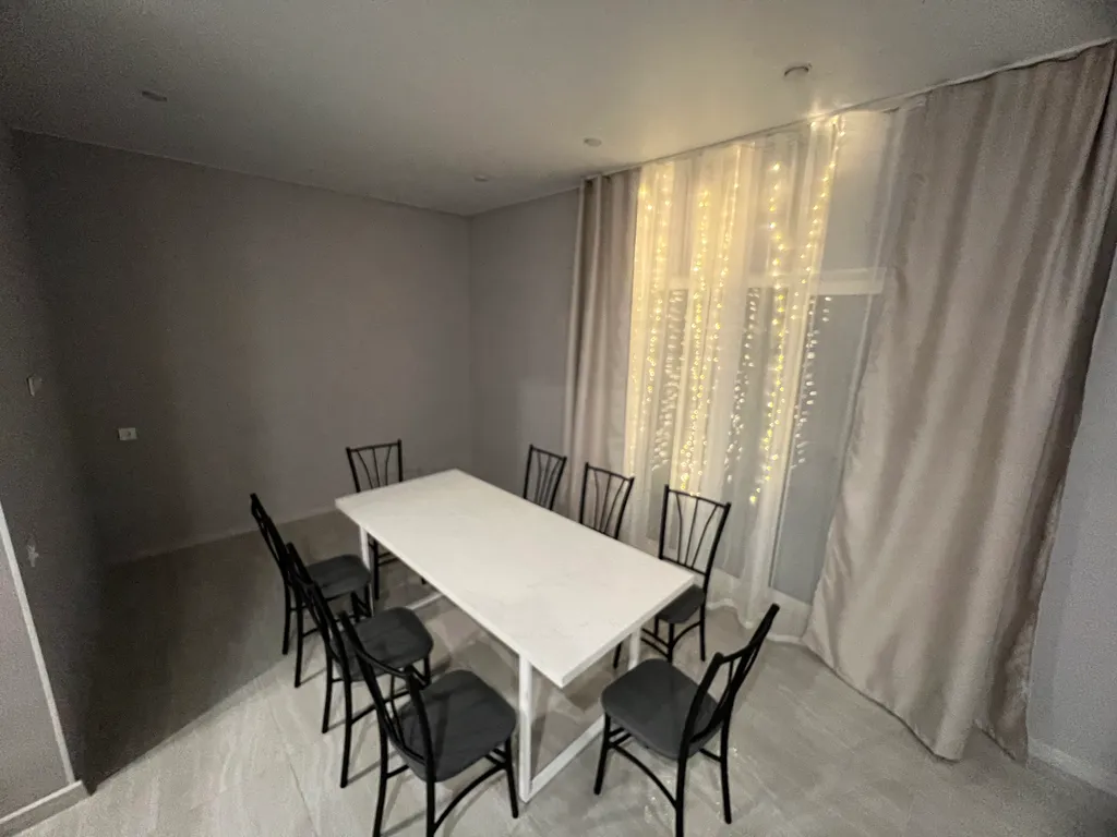 4-комнатный Дом