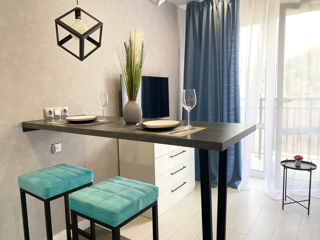 Студия с дизайнерским ремонтом рядом с морем в новом ЖК Летний