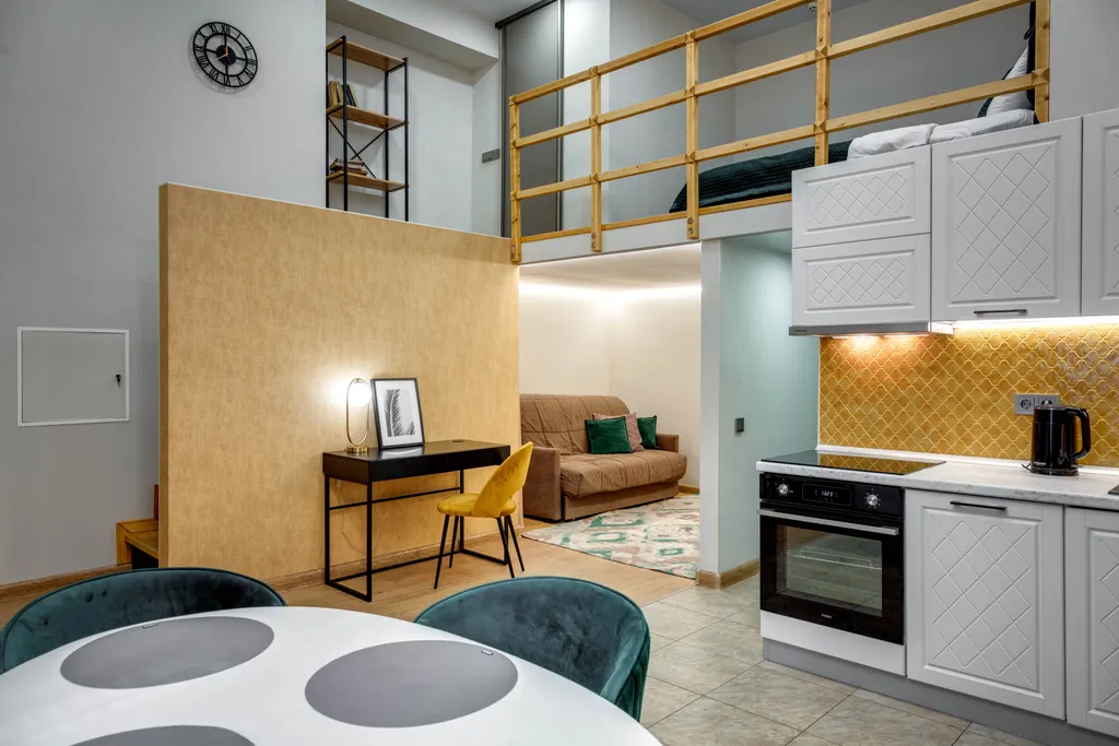 Студия двухуровневая