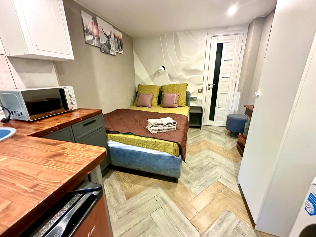 Стильная студия в Цветнике