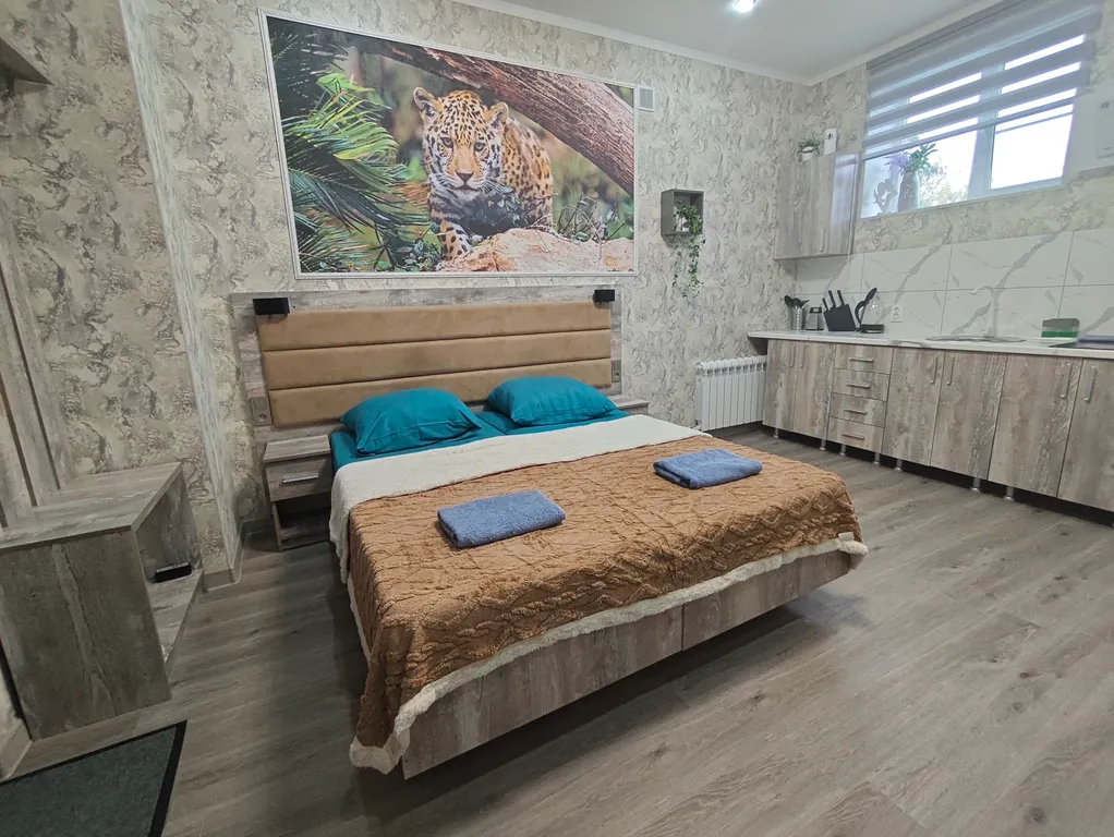 Квартира Новая студия в центре города (№4) — аренда посуточно в Шахты