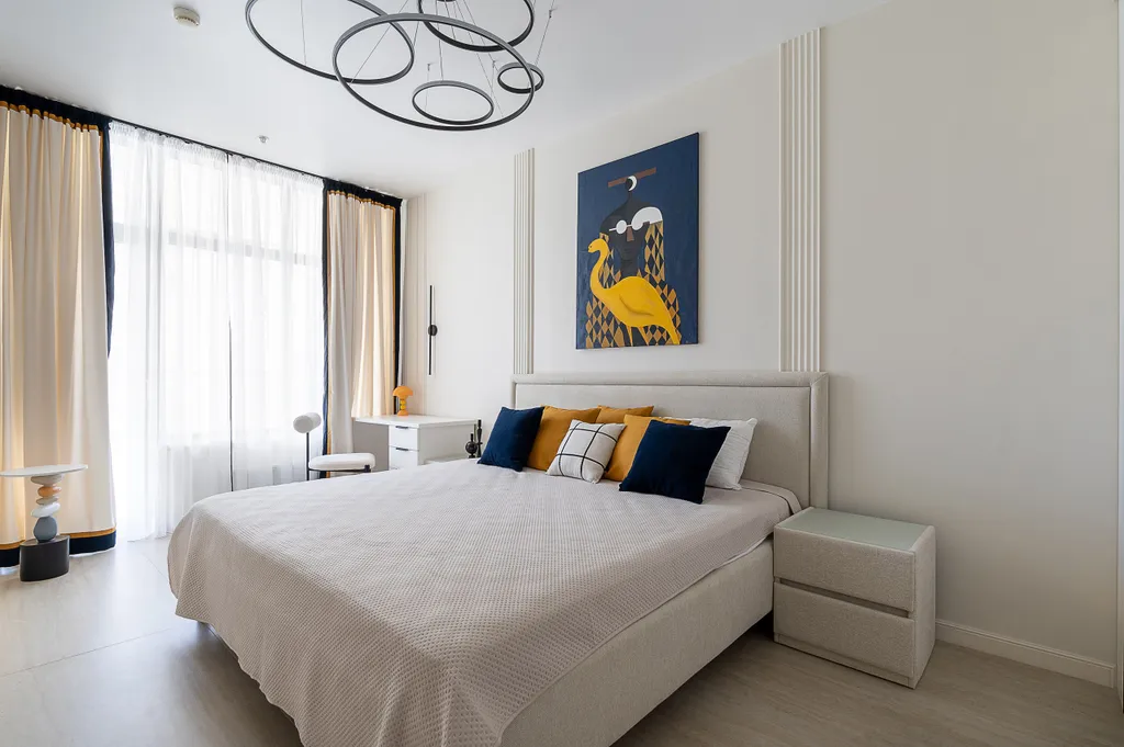 Двухкомнатный Lux с одной спальней