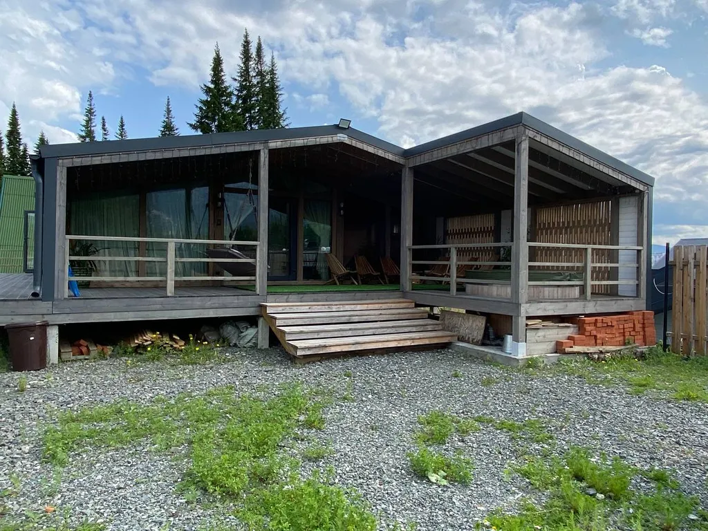 Уютный дом с видом на горы в стиле лофт с баней