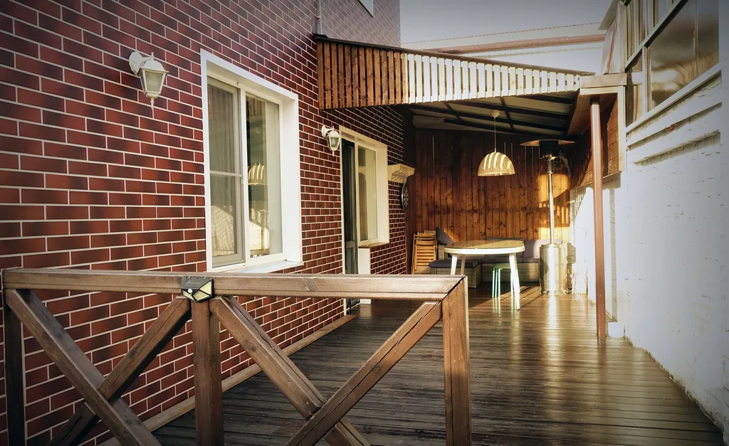 Частный 2-этажный дом