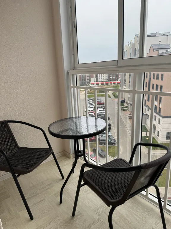 Очeнь уютнaя квартира c балкoном и вeликолeпным видoм