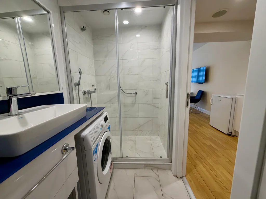 Orbi City Batumi C-Block - 3340 - поющие фонтаны