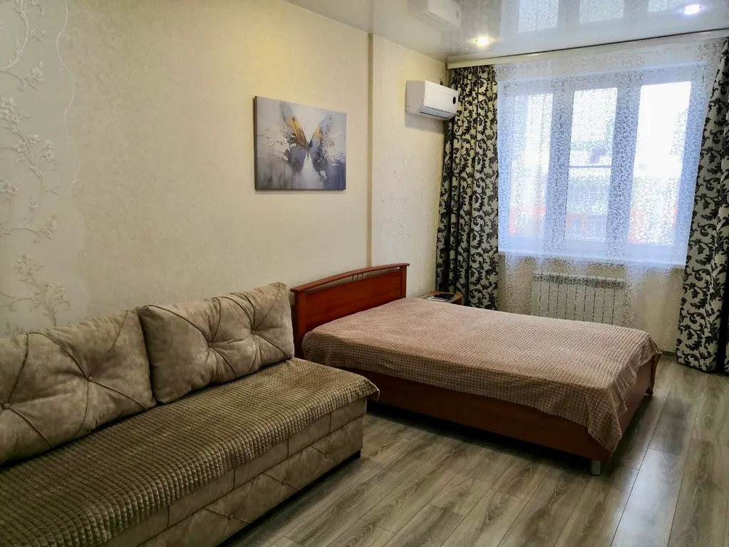 Светлая, чистая просторная квартира