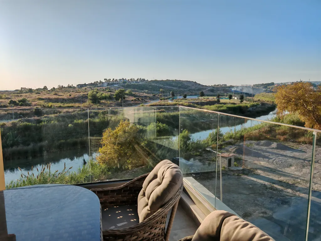 Квартира 2+1 в Azura World c видом на бассейн и аквапарком