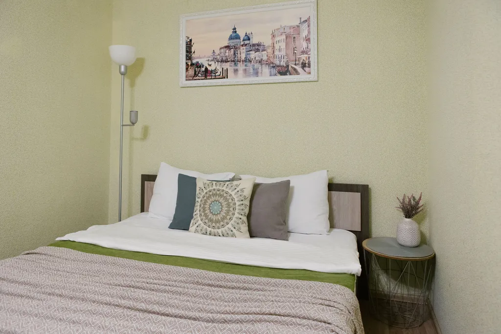 Семейные апартаменты в районе Прудов