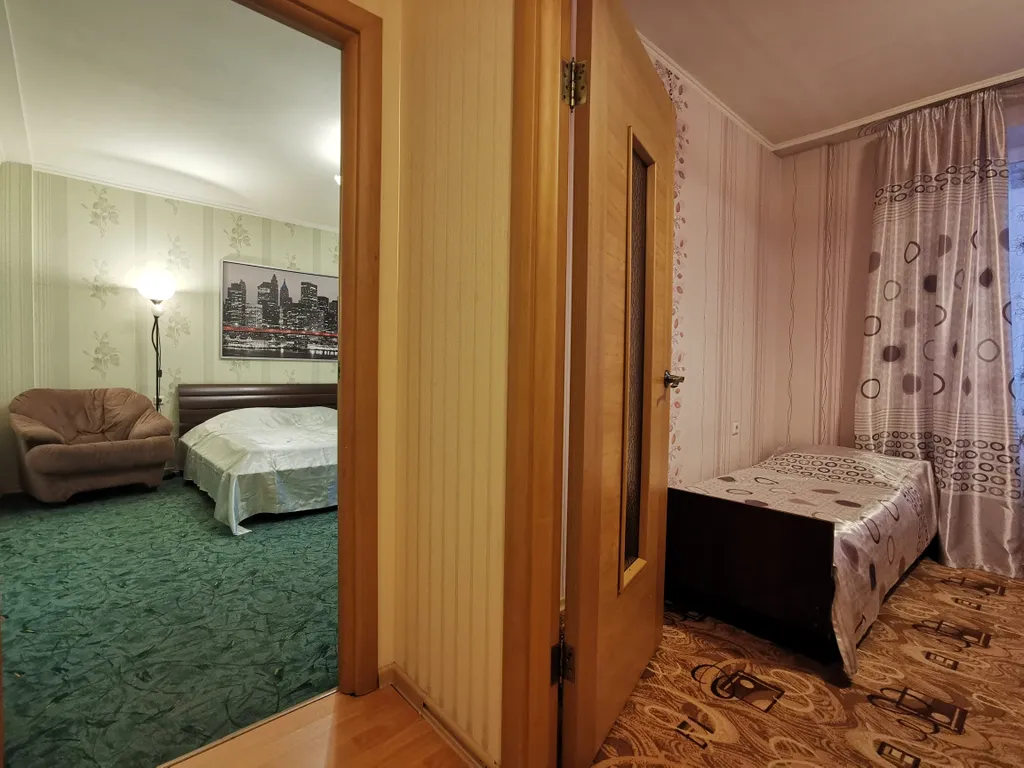 Большая квартира рядом с зоопарком и дельфинарием, метро Заельцовская