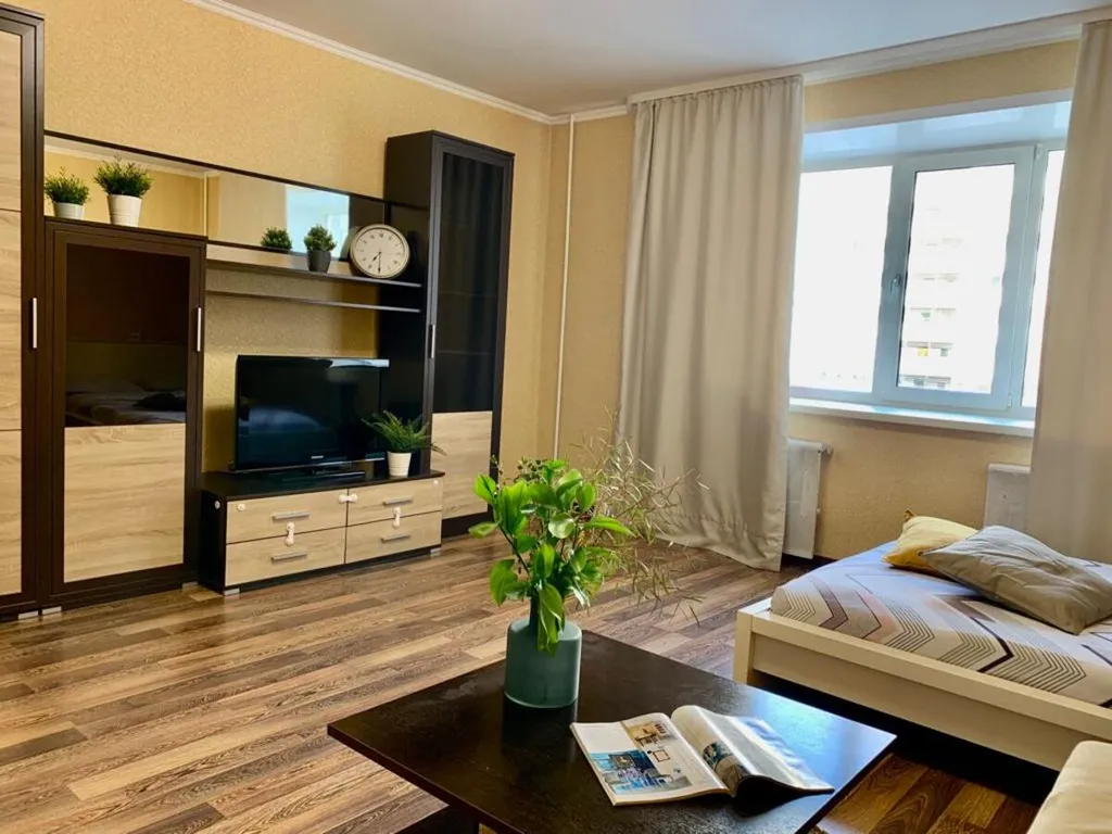 Квартира 2-комнатная квартира у Радуги парк — Екатеринбург