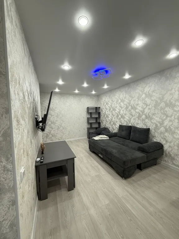 Уютная 3-комнатная квартира в хорошем районе города с видом на Волгу