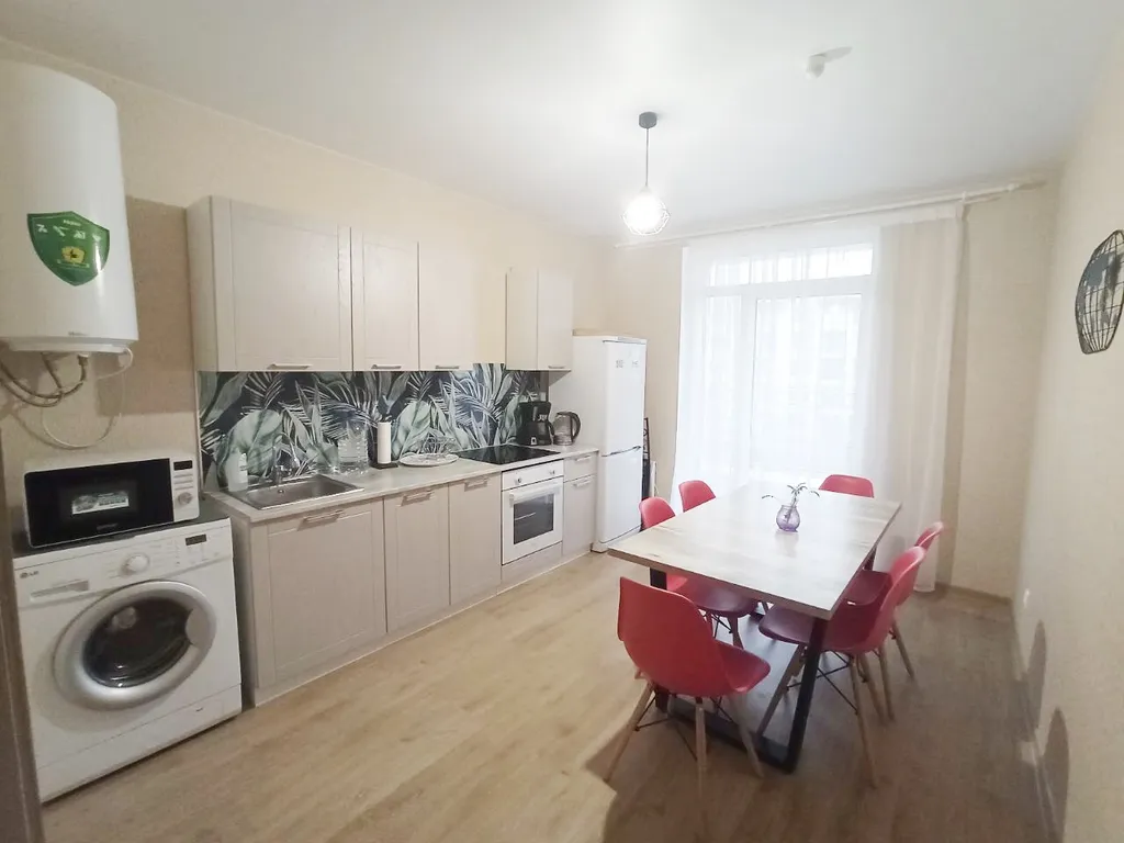 Комфортная квартира в ЖК с бассейном