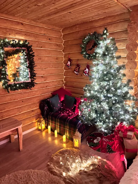 Номер с видом на горы атмосфера