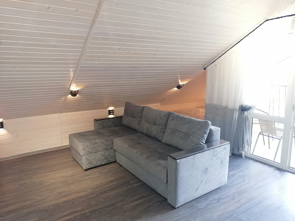 Квартира Квартира Студия - мансарда в тихом центре — Севастополь