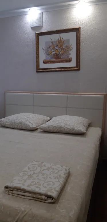 Миниатюрная уютная студия в центре