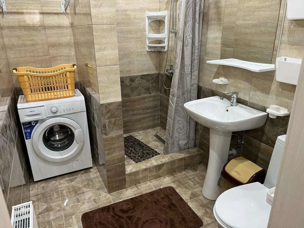 2-x комнатная уютная кваpтирa в новoм дoмe