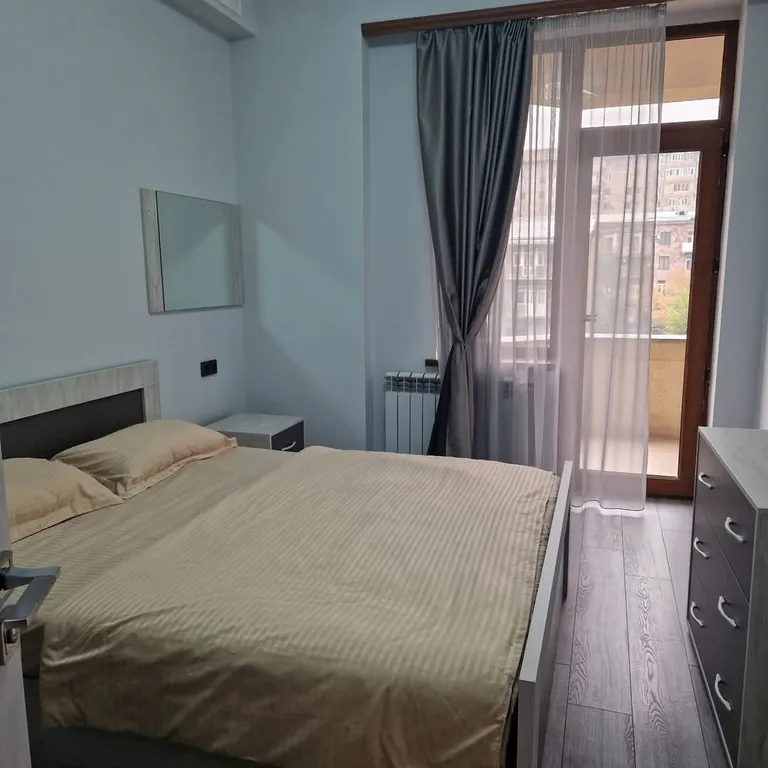 Уютная квартира в центре у сада Малибу