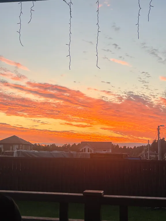 Красивый тёплый дом