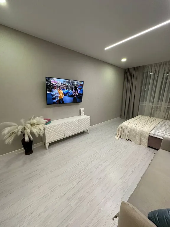 Уютная студия в новом доме в центре города