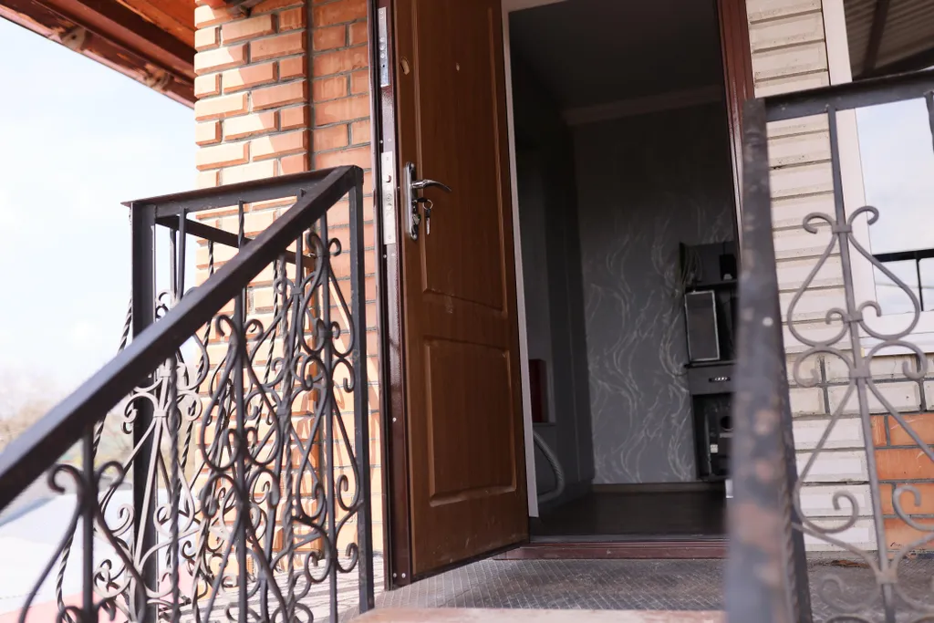 Уютная трёхкомнатная квартира на 2 этаже частного дома