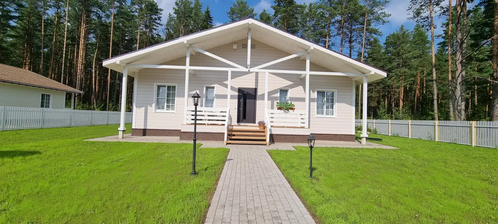 Коттедж Удобный новый дом — Лодейное Поле