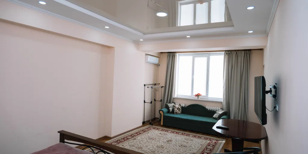 Дом вдали от дома