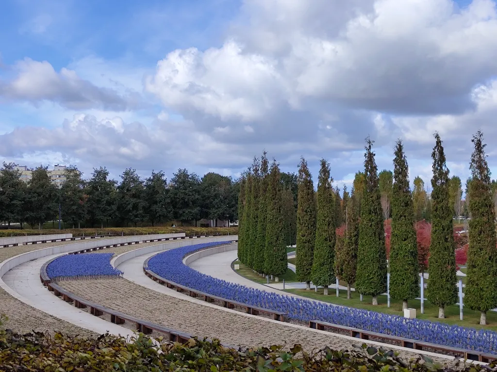 Большая квартира рядом с парком Галицкого с видом на город