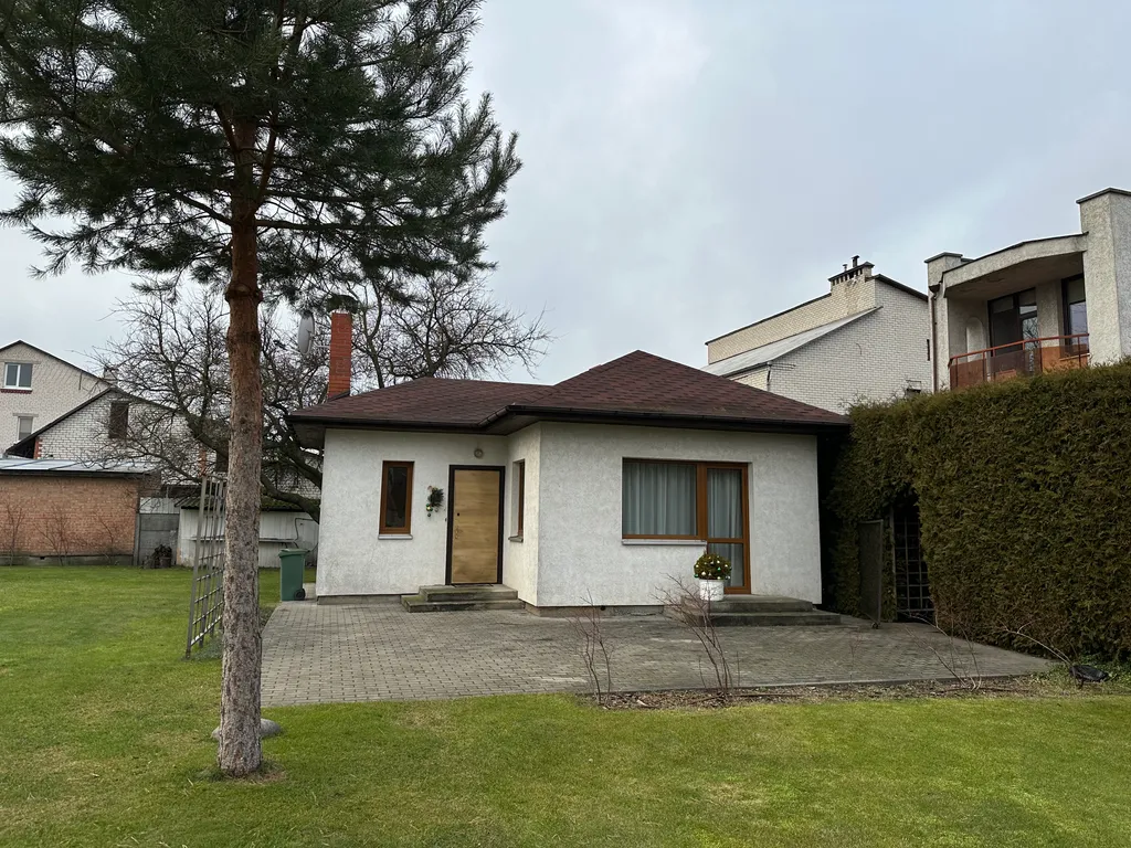 Дом для отдыха в зелёной части города