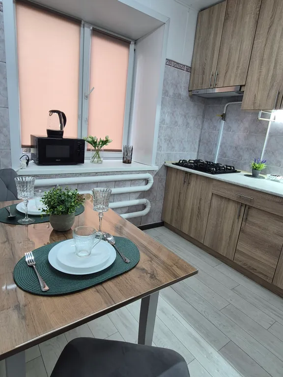 Квартира 2к квартира рядом с в/ч, 4 спальных места, хлопковое постельное — Алейск