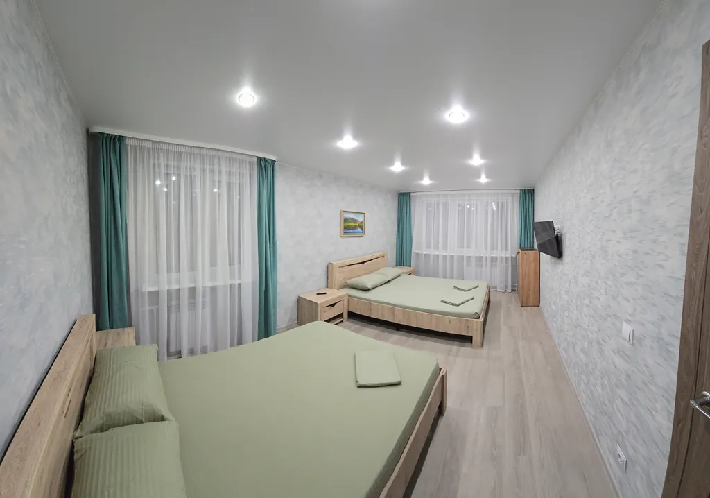 Уютная квартира с видом на горнолыжный склон — аренда посуточно в Кировск