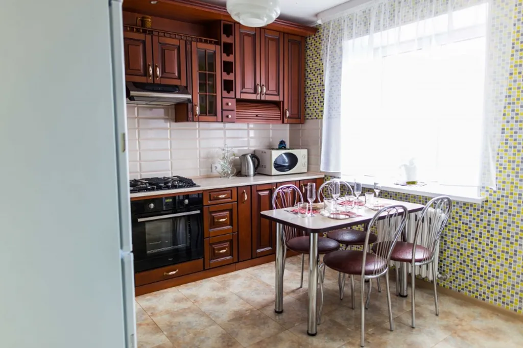 2- комнатная квартира в центре