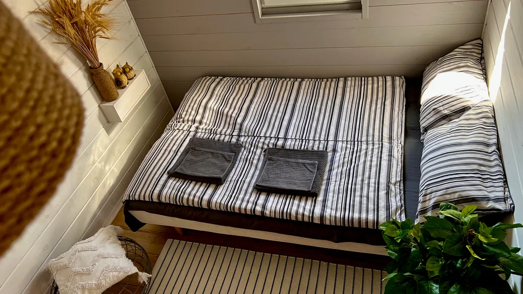 Коттедж Новый дом с баней и уличной джакузи — Ефимово