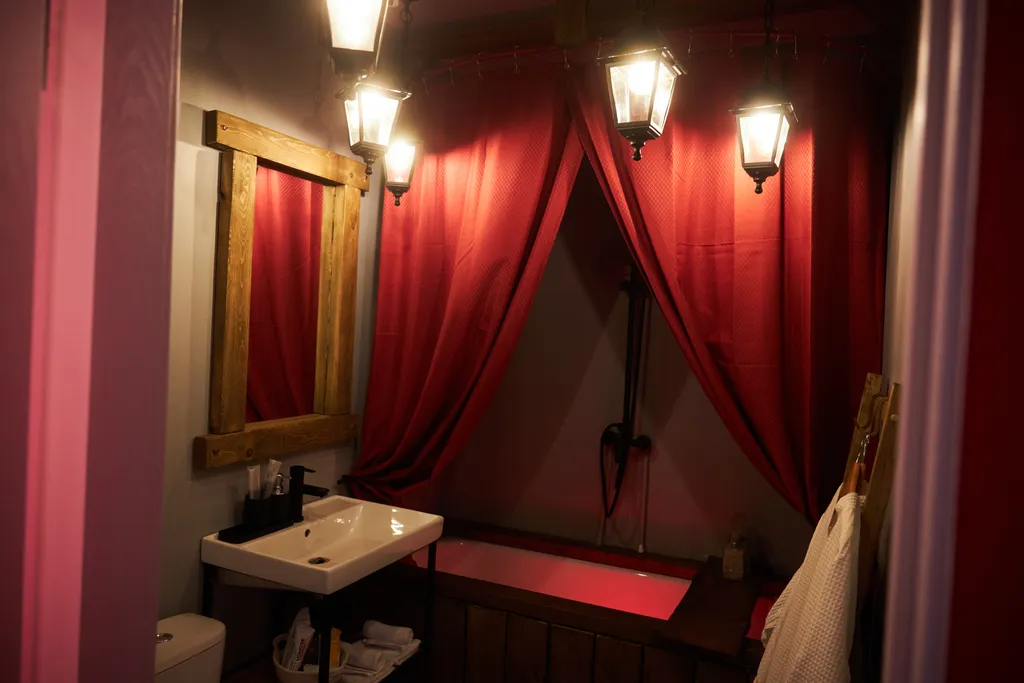 Студия в стиле БДСМ