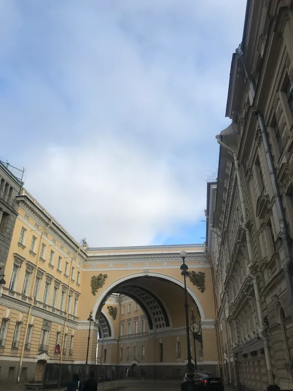 Квартира Квартира Тихий дворик у Эрмитажа — Санкт-Петербург