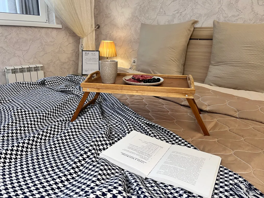 Студия располагается рядом с жд вокзалом.