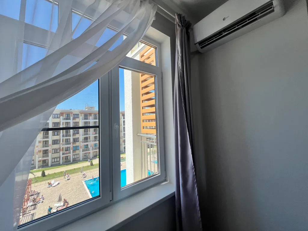 Видовая евротрехкомнатная квартира