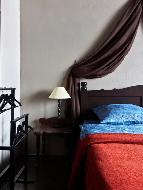 Готический замок Гранат Альдога