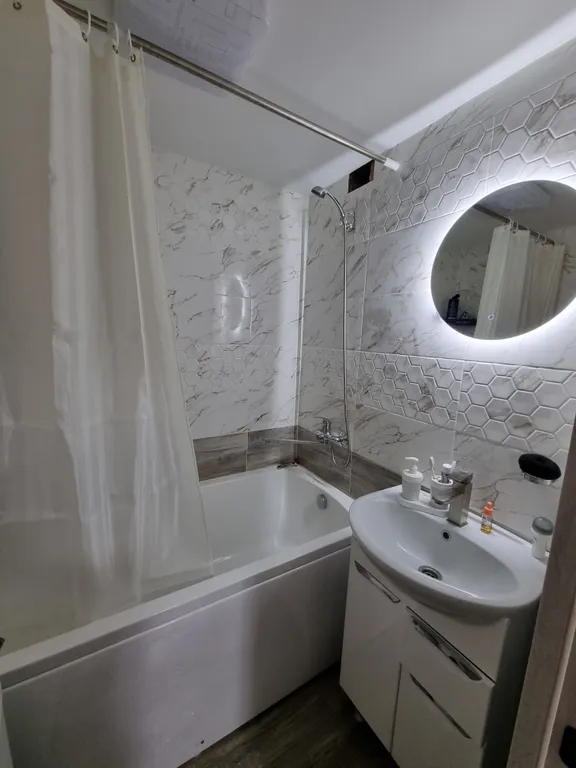 Просторная квартира с Евроремонтом