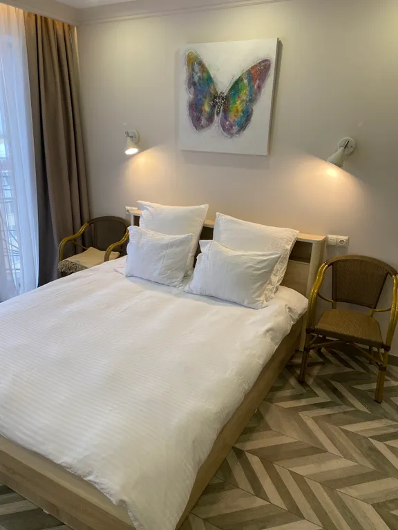 С видом на море и балконом