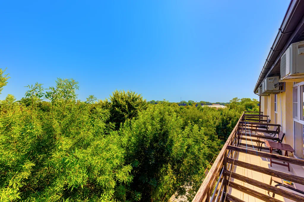 Квартира Квартира Номер в гостевом доме с бассейном, в Голубой бухте (Геленджик) — Геленджик