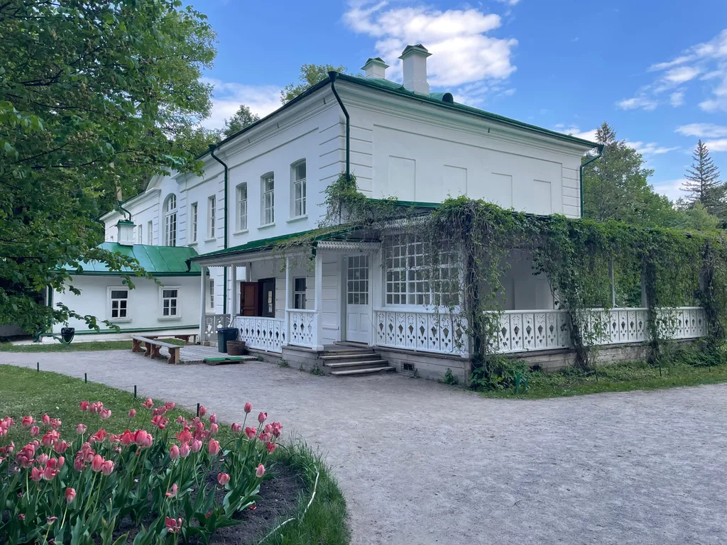 Двухкомнатная квартира с изолированными комнатами