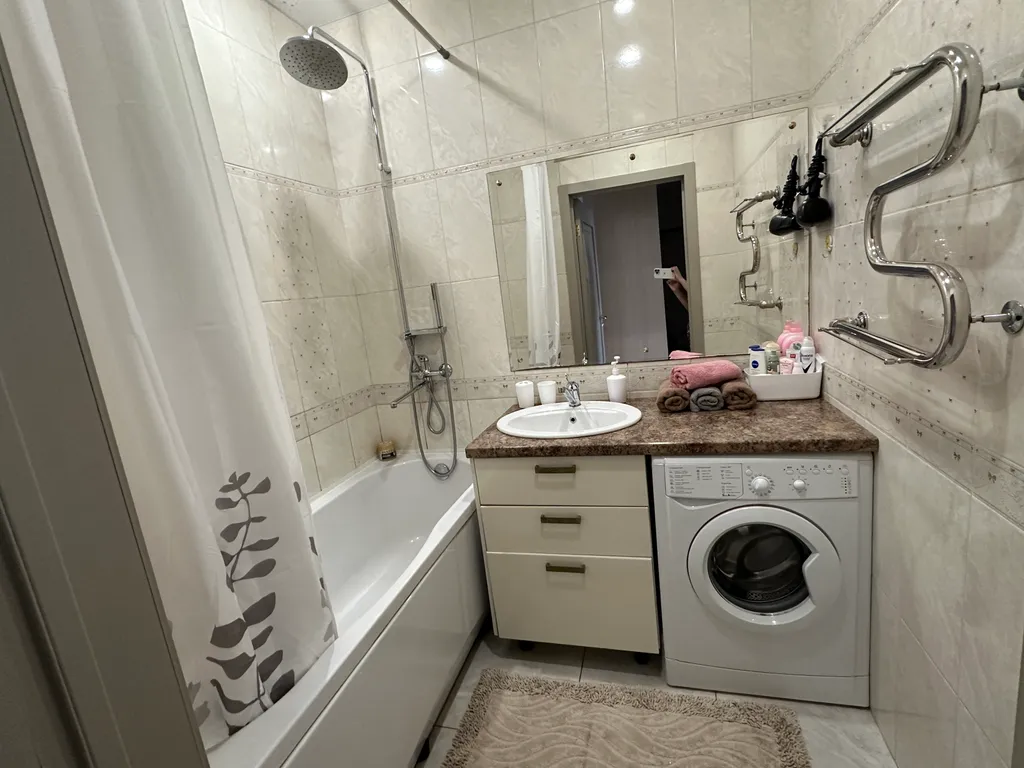 Комфортная и просторная квартира в уютном Академическом