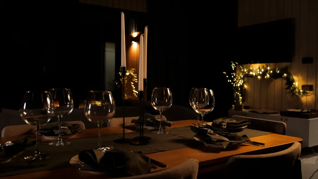 Коттедж Дом у Озера с панорамным видом, баней и чаном — Осташёво