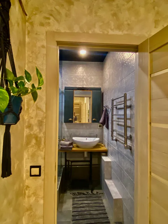 Уютная квартира около зоопарка с видом на пруд