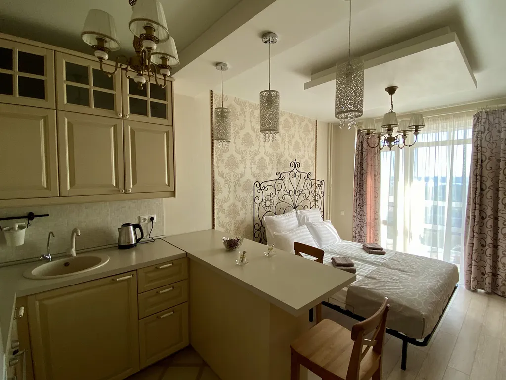 Уютная современная квартира в новом доме с красивым видом на город — аренда посуточно в Томск